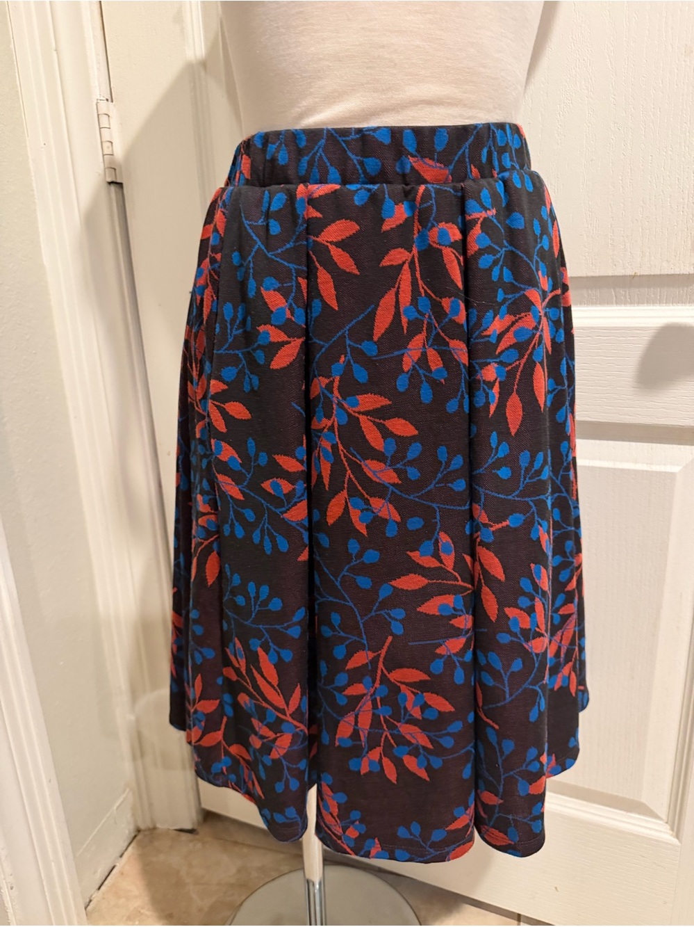 LuLaRoe Navy Skater Skirt with Blue and Red Leaf Print